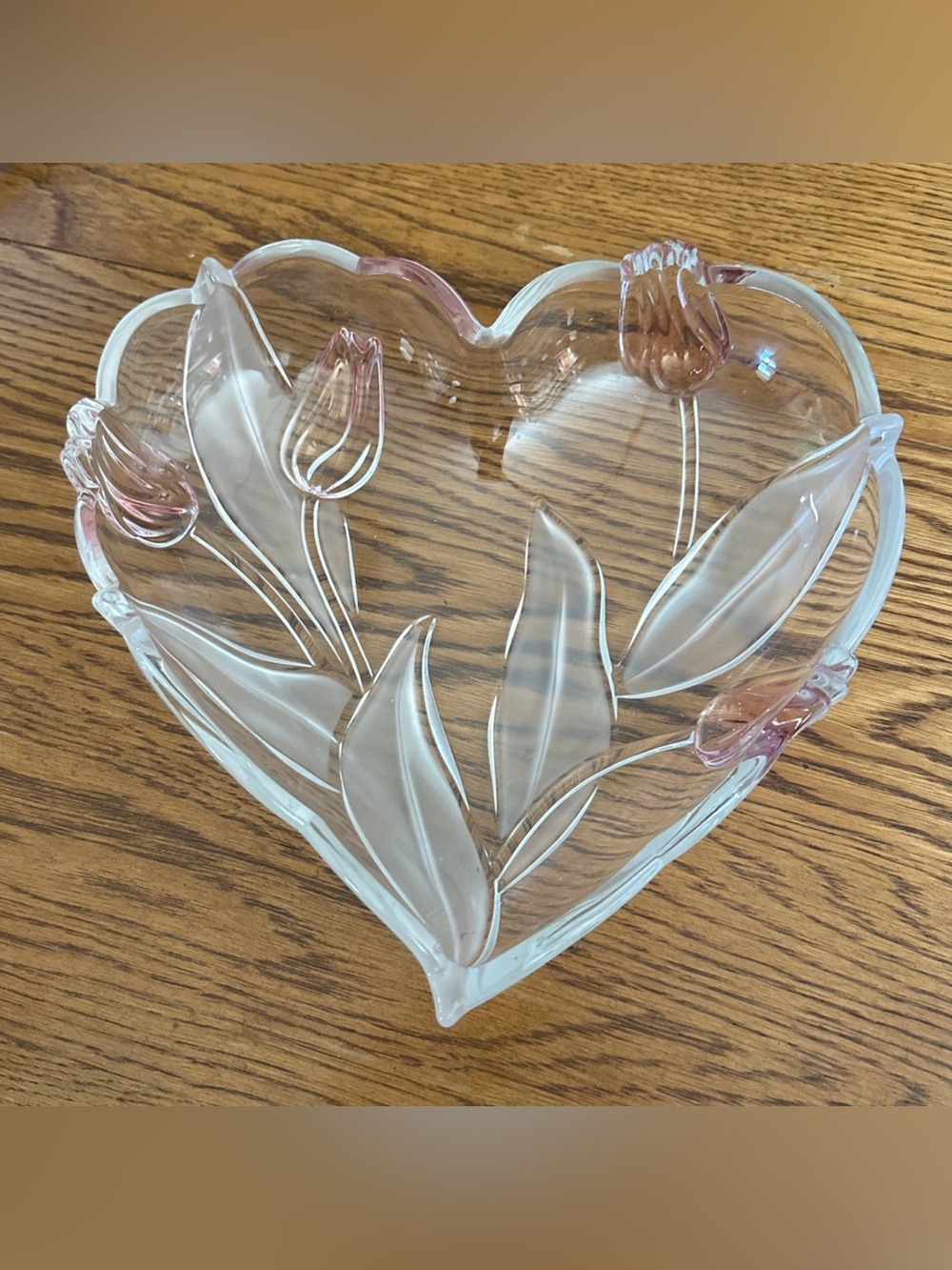 Mikasa Tulips Pink And Frosted Heart crystal Dish - 9.5”W x 8” L